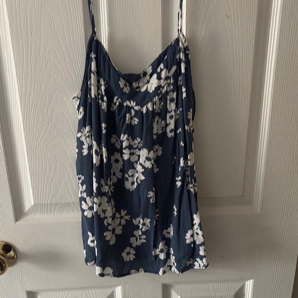 Floral Blue and White Women's Top